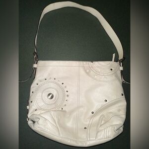 Vintage Y2K Ivory Leather Coach Shoulder Bag